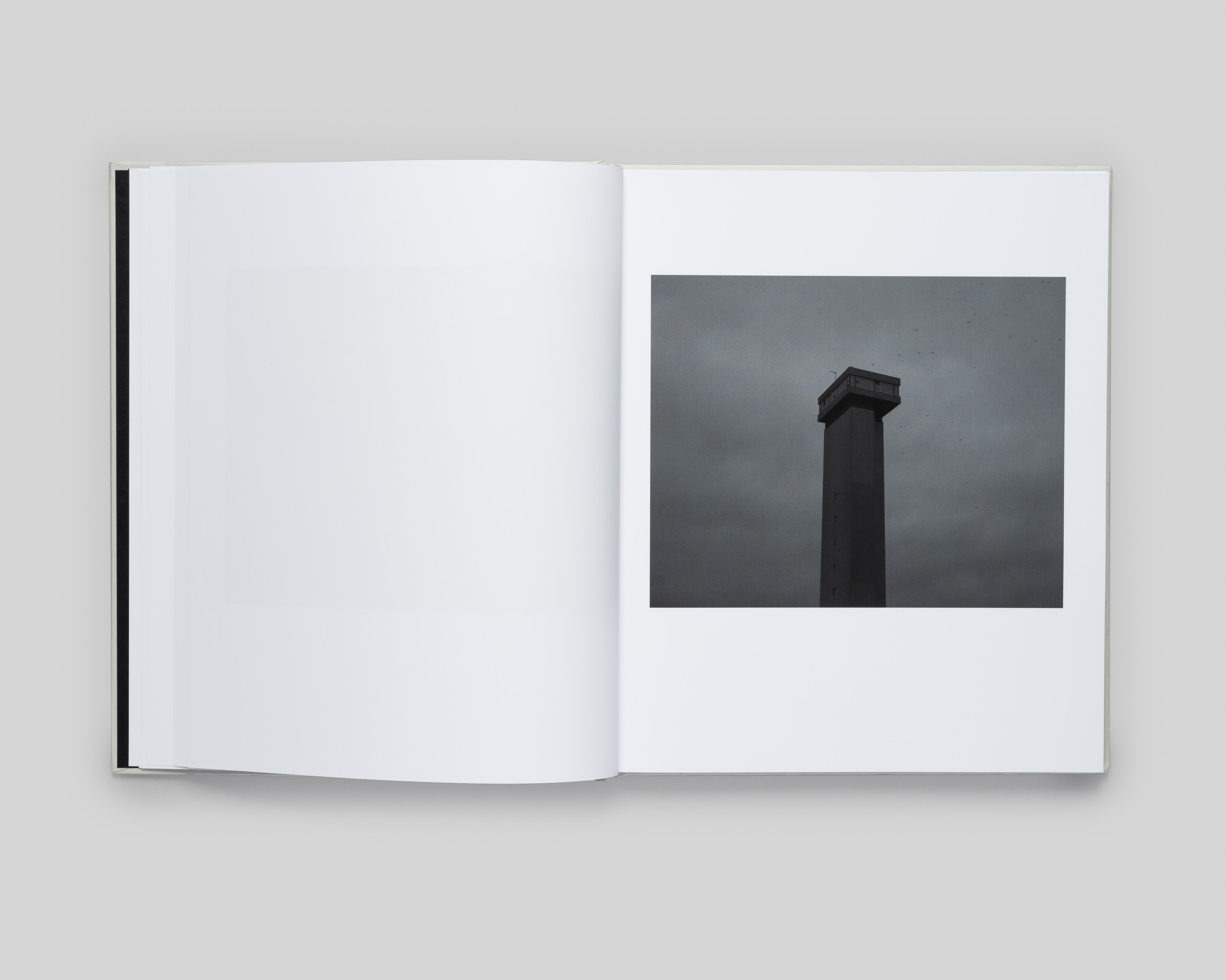 The Crisis Tapes - Special Edition / Charlie Simokaitis