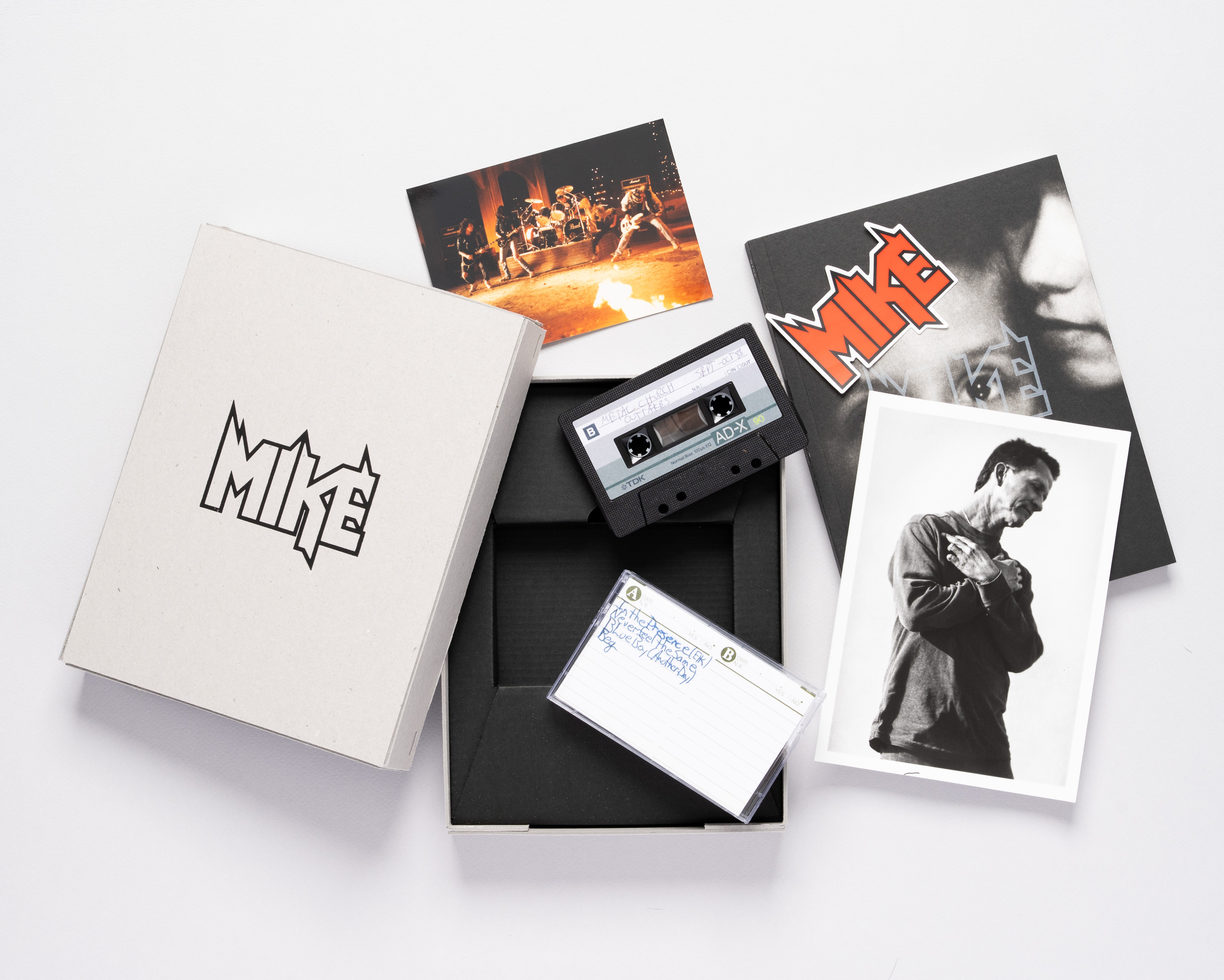 MIKE - Special Edition Box Set / Elijah Howe